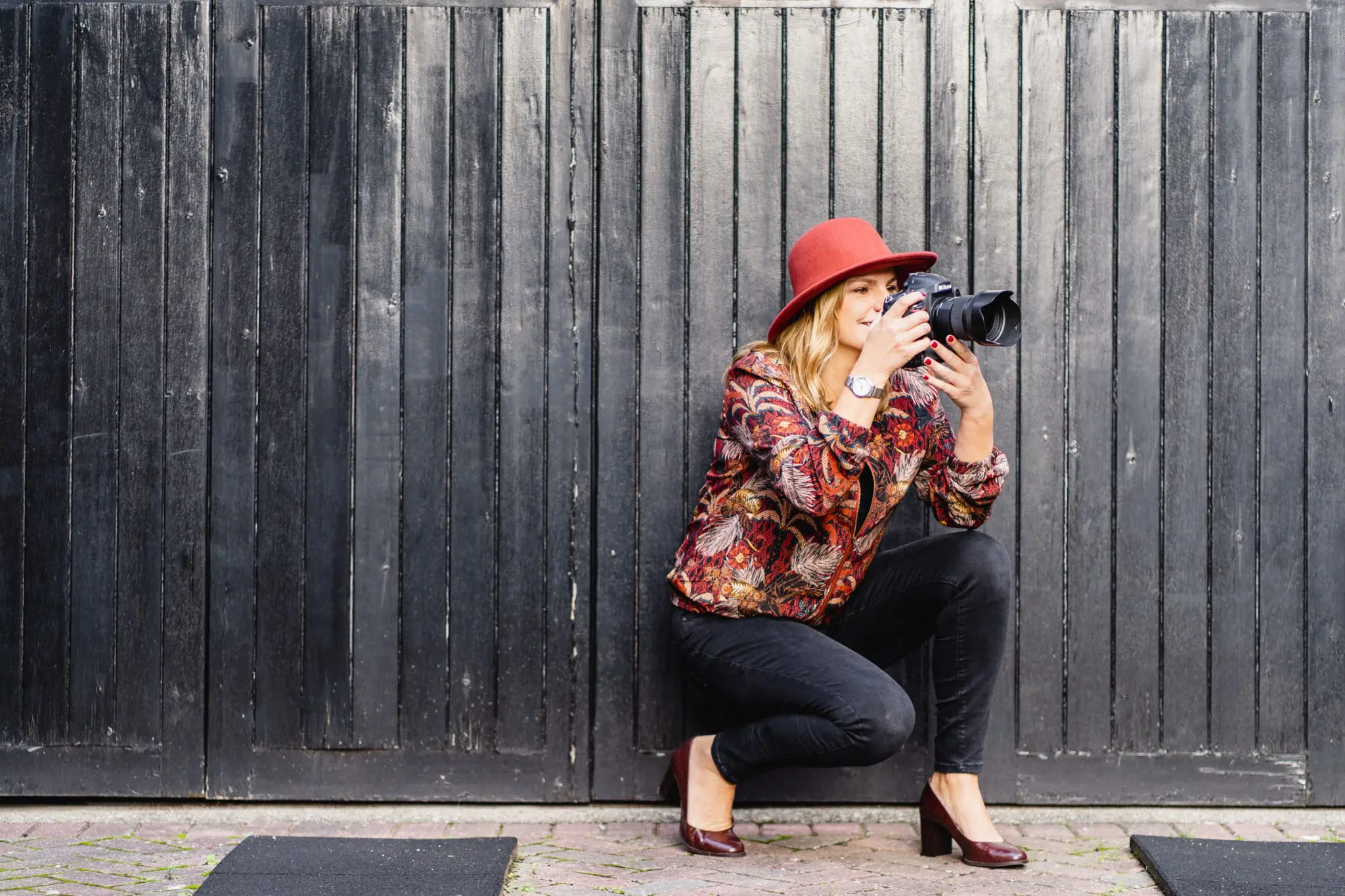 Olivia at Shoot and Share taking a photo