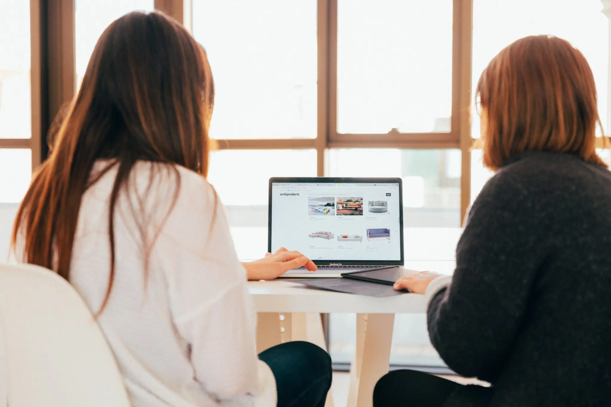 Women planning a website